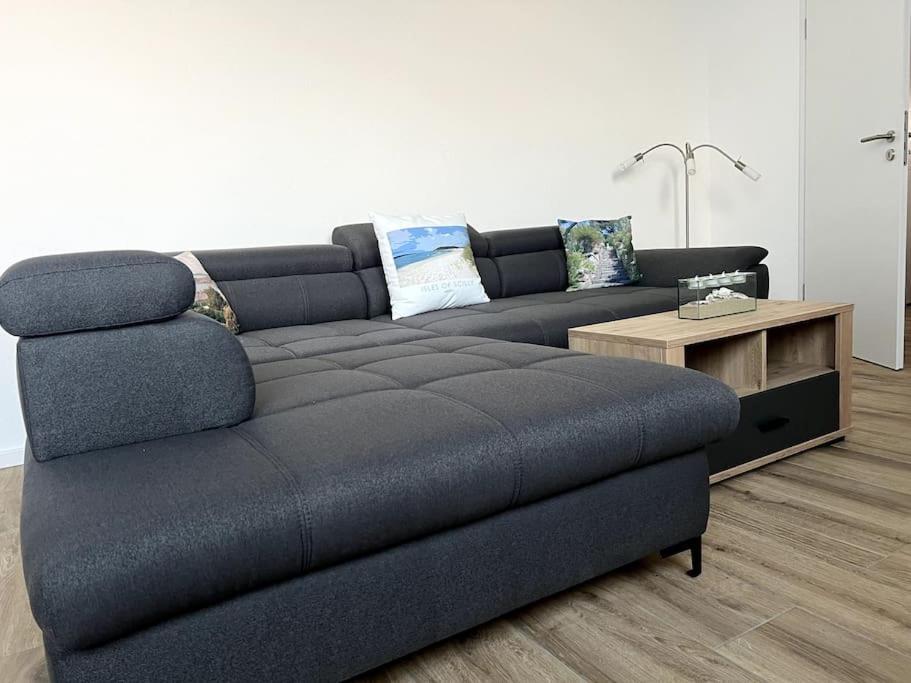 Moderne, Stilvolle Ferienwohnung In Eich Eich  Esterno foto